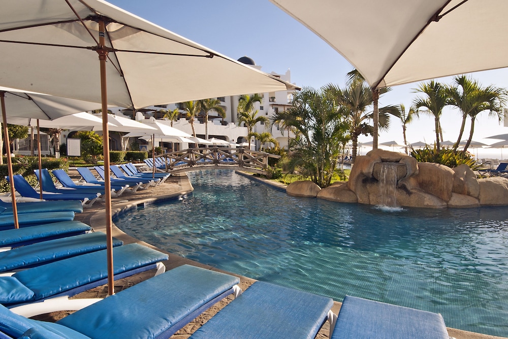 Pueblo Bonito Los Cabos Beach Resort 27/74
