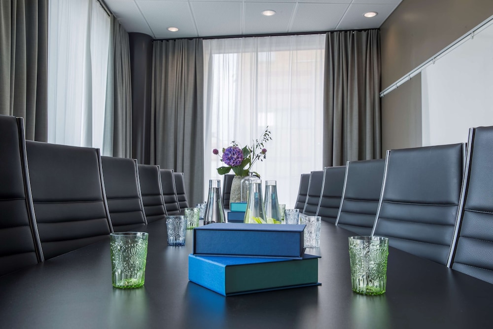 RADISSON BLU METROPOL HOTEL, HELSINGBORG 53/82