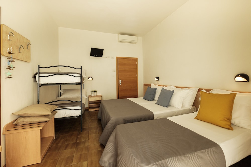 Hotel Oceanic 17/38