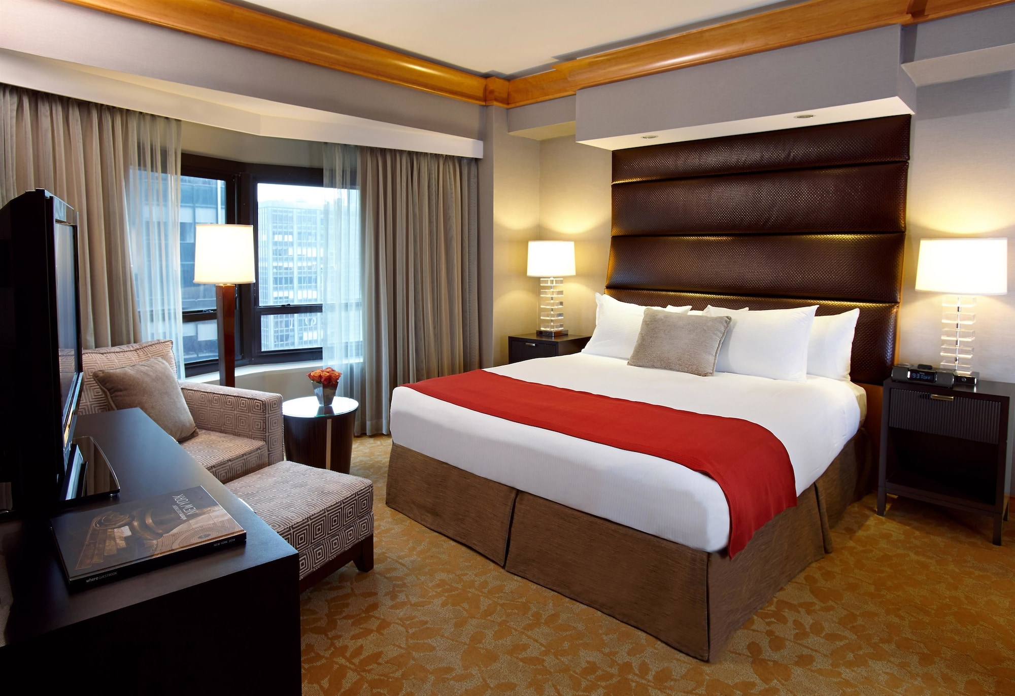 جناح بسريرين كينج بغرفتي نوم مع أريكة، Hilton Club New York 3/5