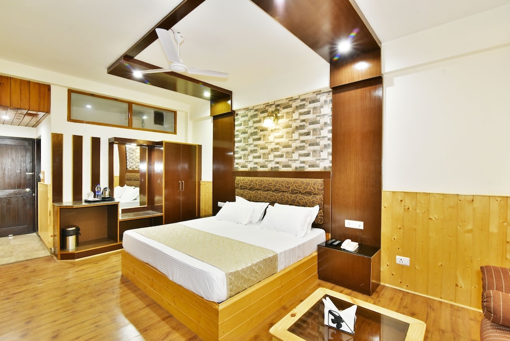 HOTEL DEVLOK 29/49