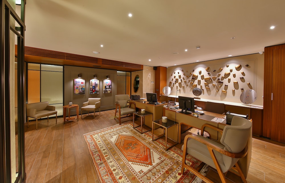 Tzl Suites 41/69