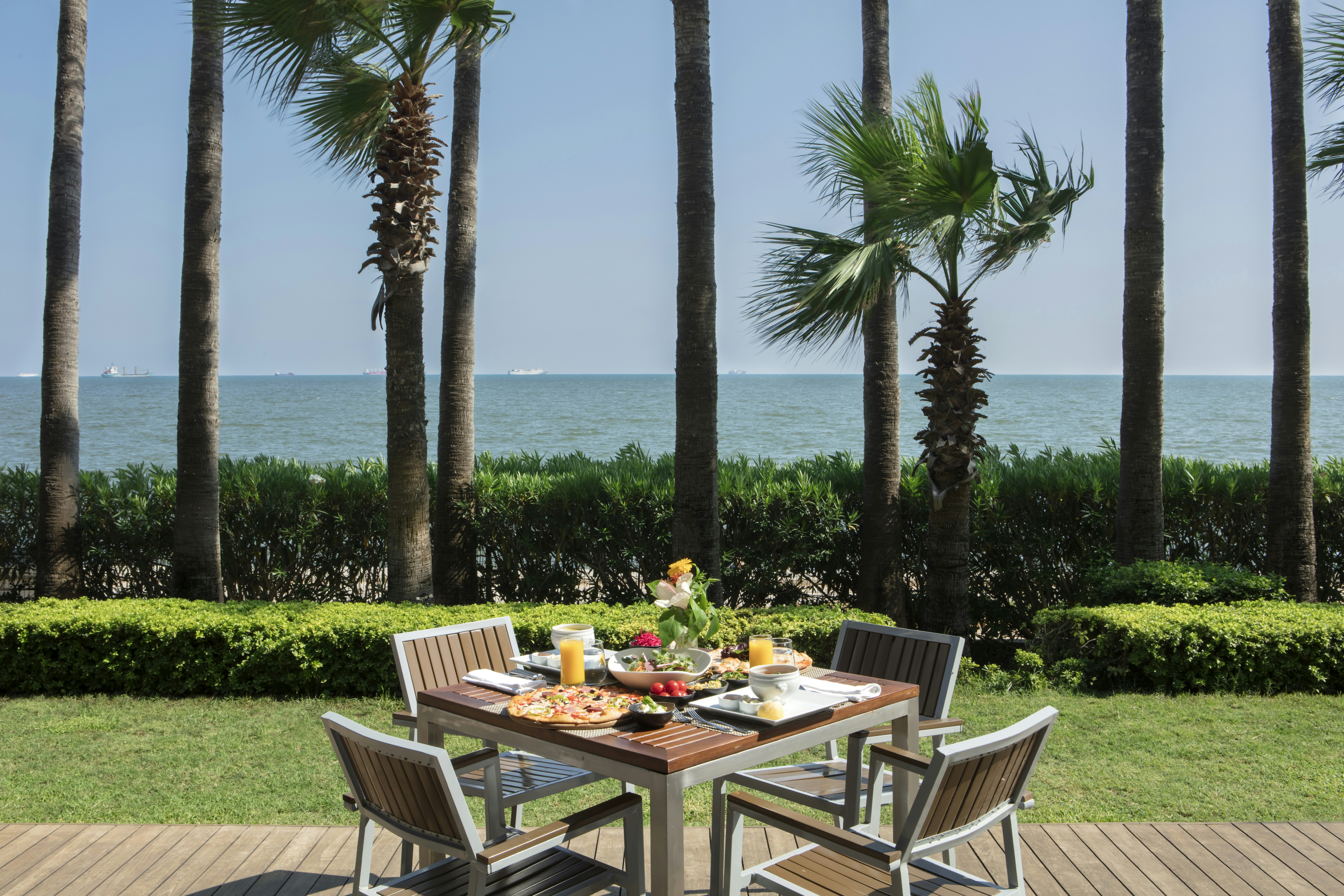 Mersin Hiltonsa Hotel 63/82