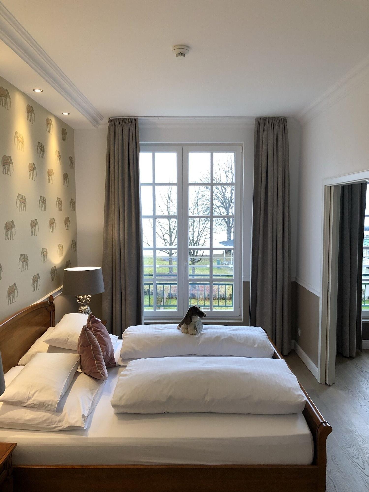 The Starnbergsee Hideaway 10/50