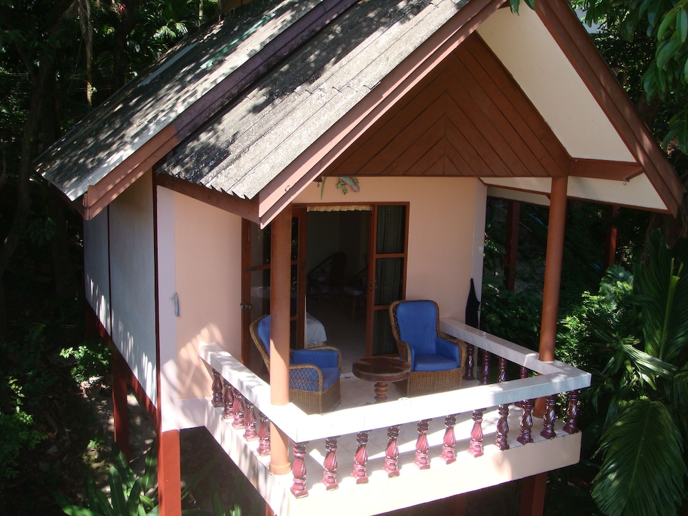 BAAN KARON HILL PHUKET RESORT 4/53