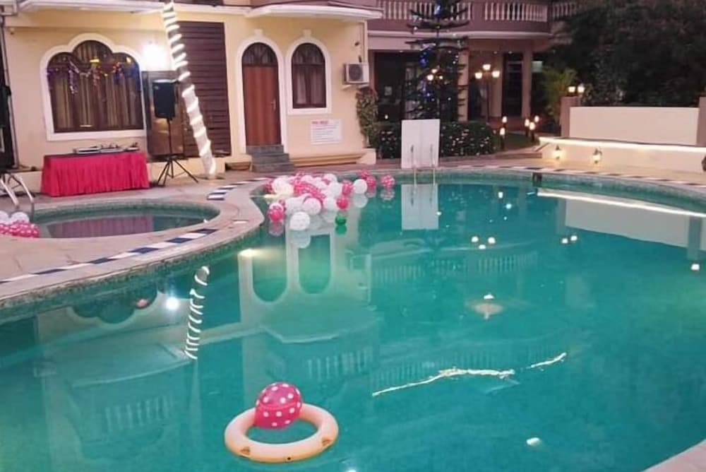Sukhmantra Resort And Spa 29/50