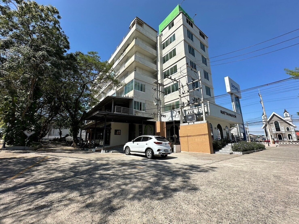 Rattana View Hotel 39/50