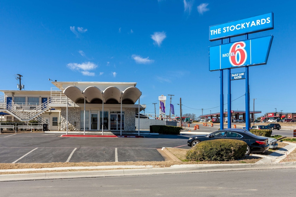 Motel6 Fort Worth, TX - Stockyards 23/29