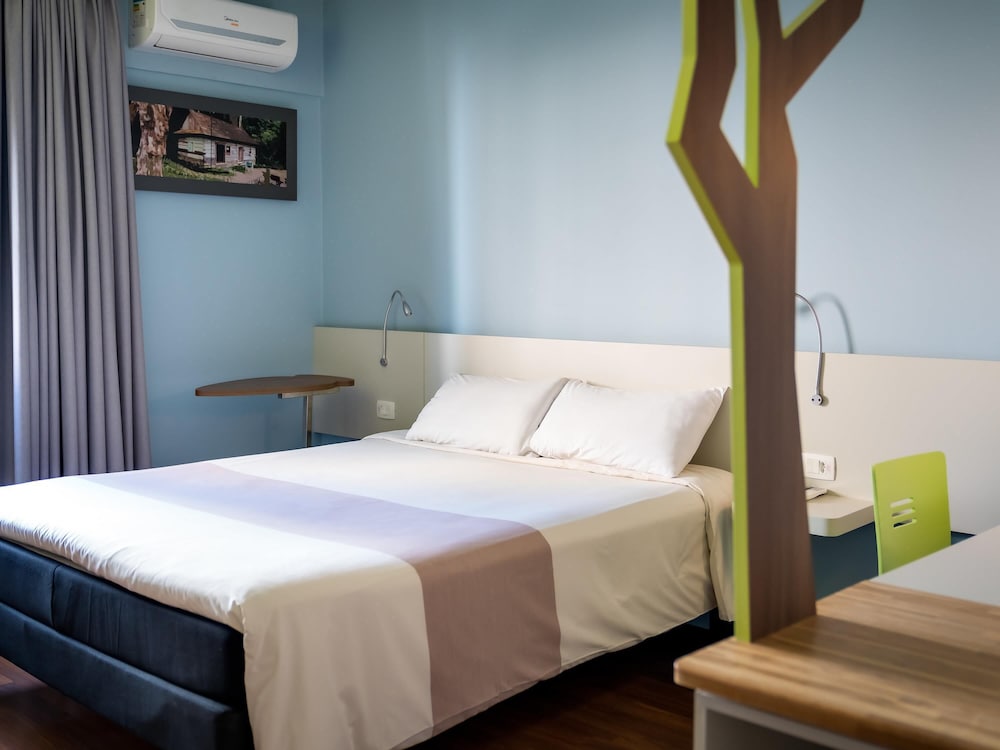 SUPERIOR, DOUBLE BED
