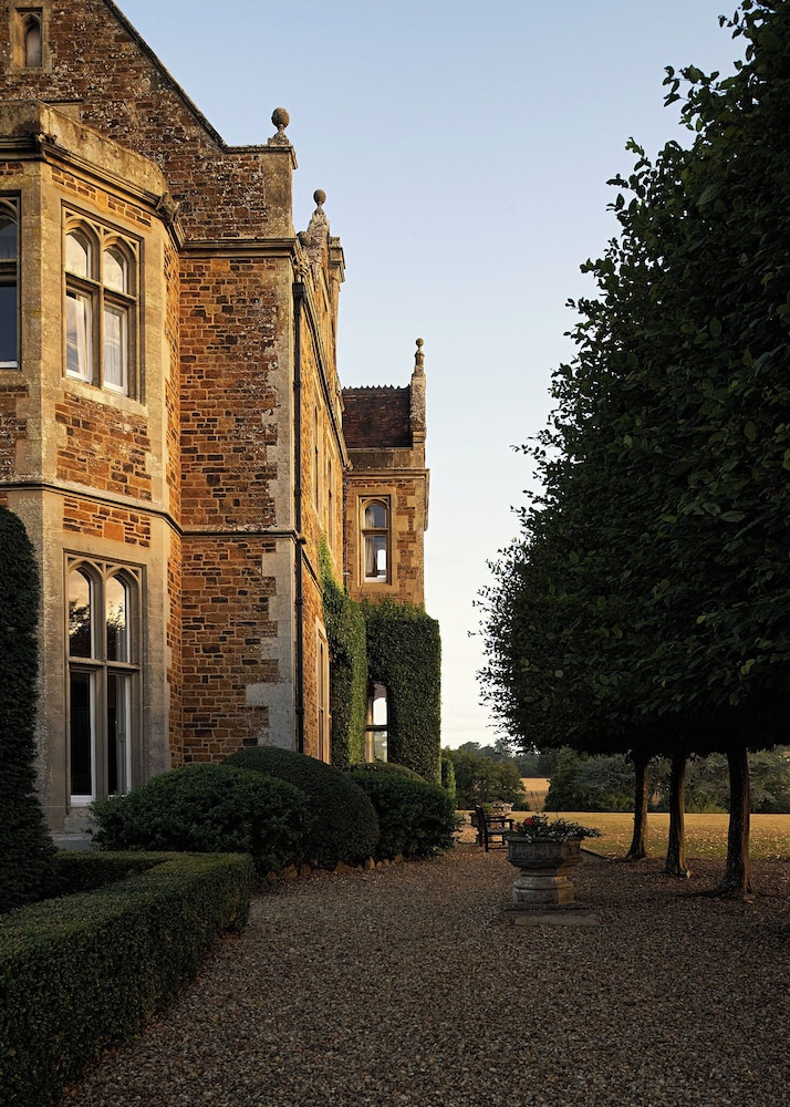 Fawsley Hall Hotel 46/50