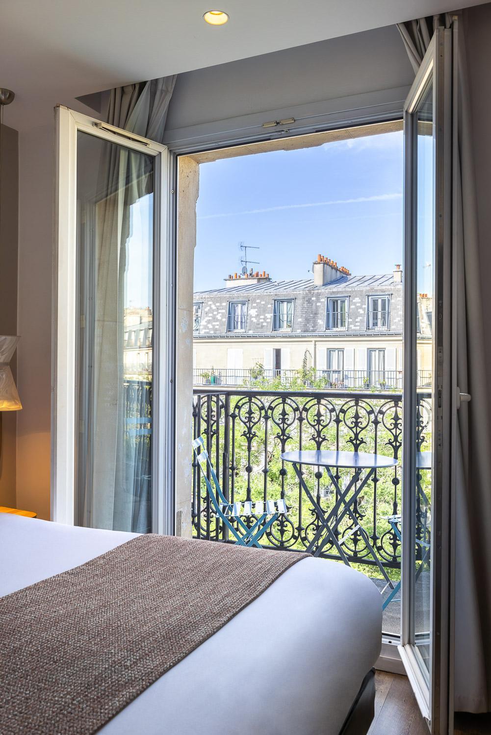 Room, King Bed, Balcony