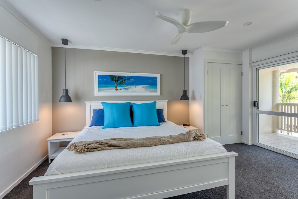 2 BEDROOMS, EXECUTIVE, TOWN HOUSE, 2 BATHROOMS