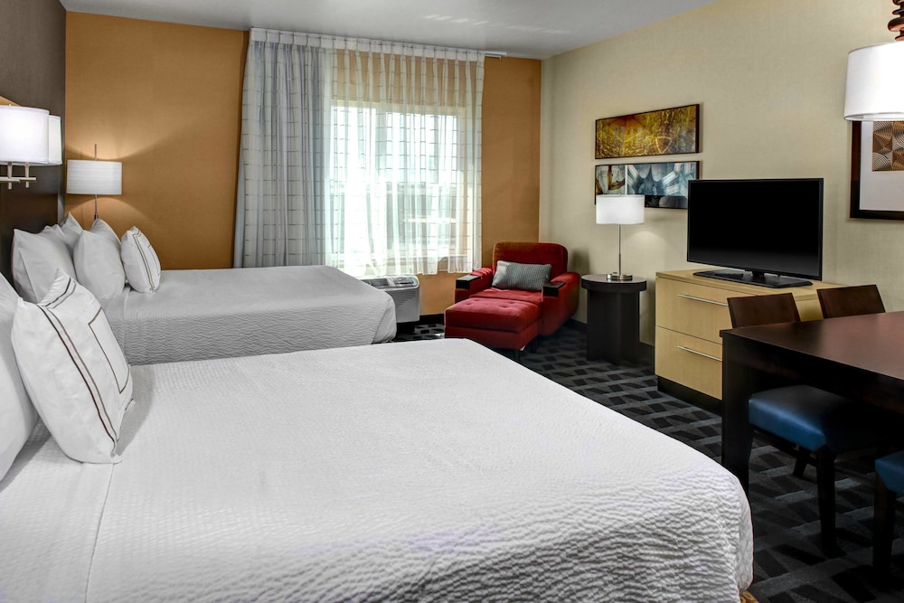 TOWNEPLACE SUITES BAKERSFIELD WEST 12/42