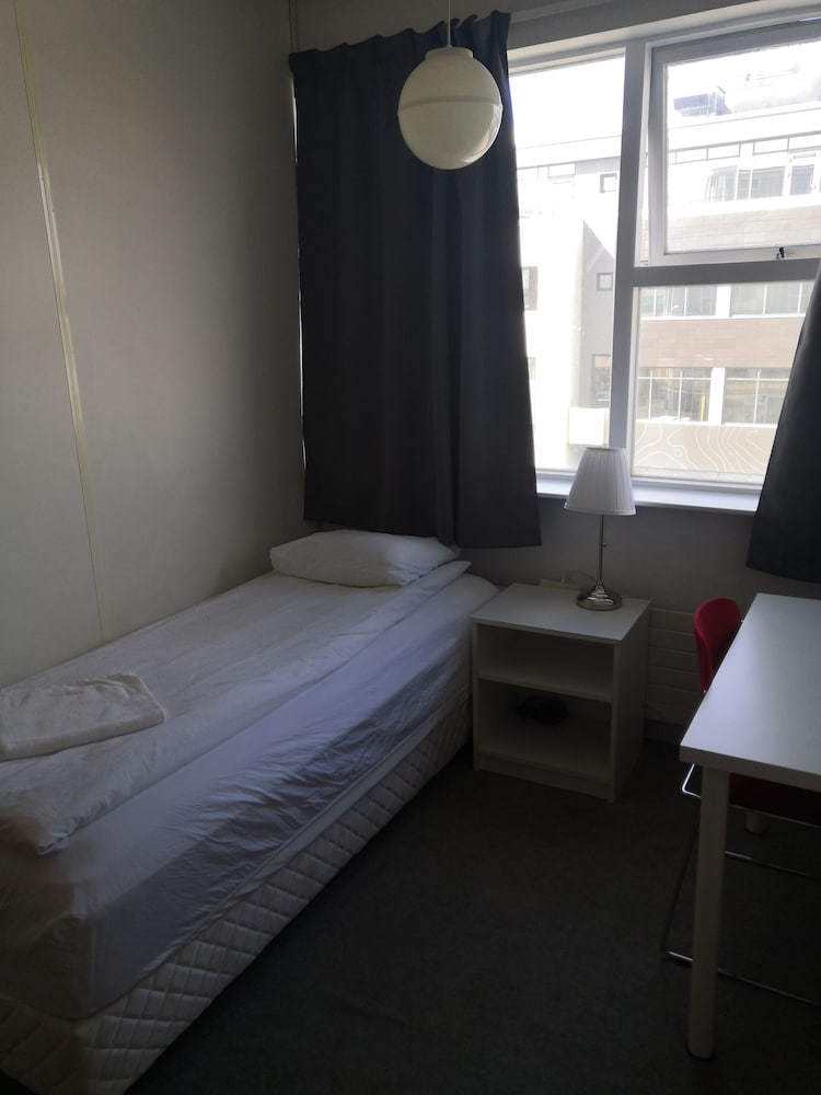 101 Guesthouse 25/60