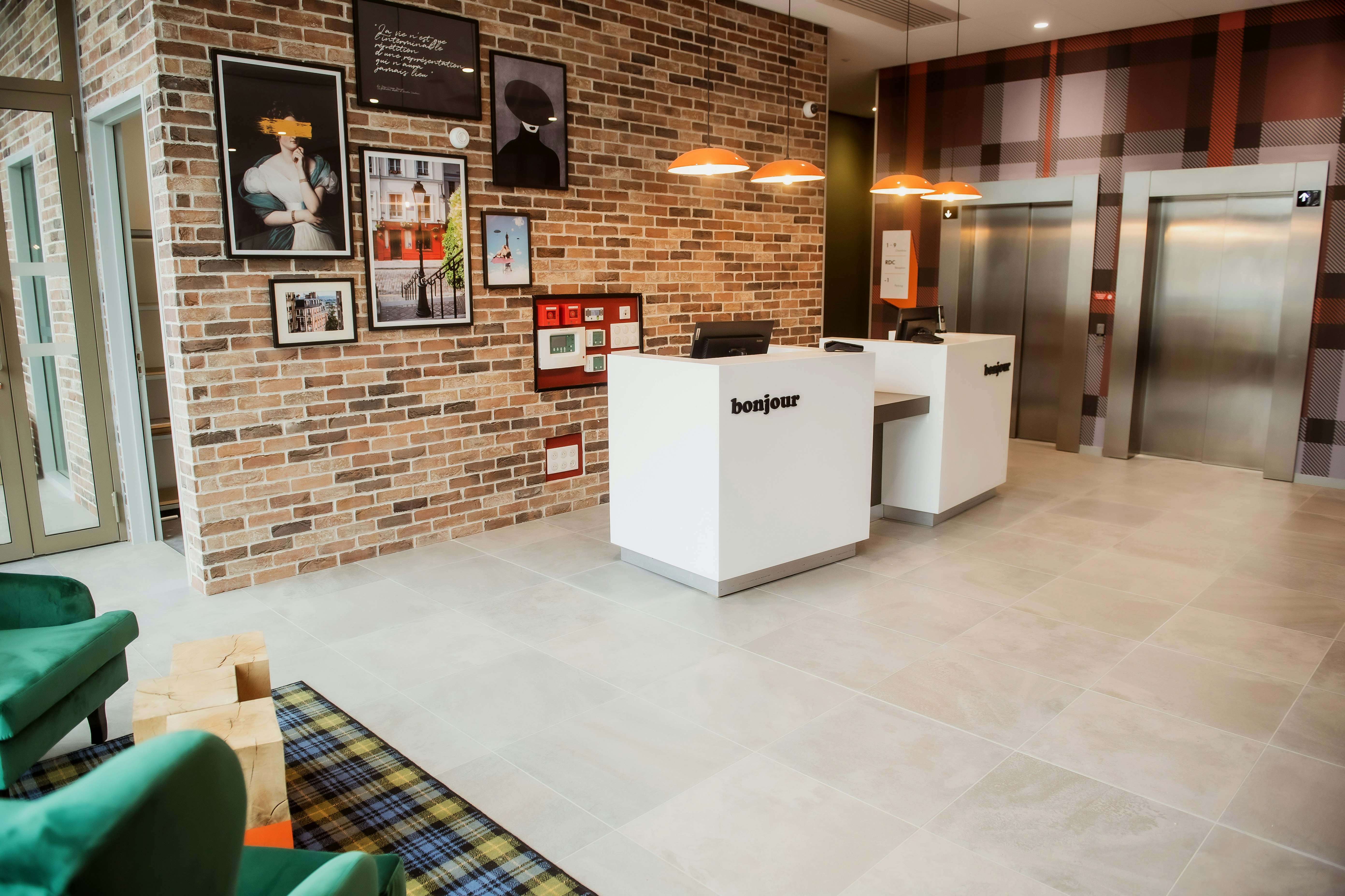 Lobby at easyHotel Paris Nord Aubervilliers, AUBERVILLIERS