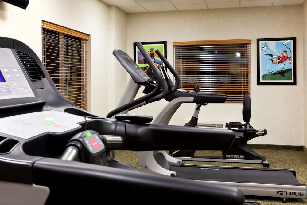 Holiday Inn Express And Suites Monterrey Aeropuerto 41/78
