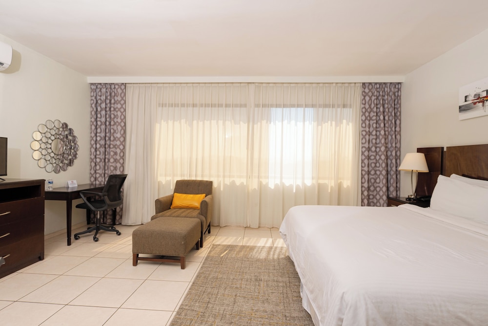 Hotel Los Andes 13/50