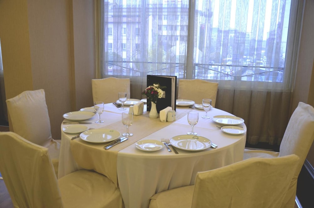 Hotel Tilmen 33/49