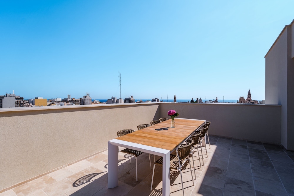 Palazzo Clemente 36/50