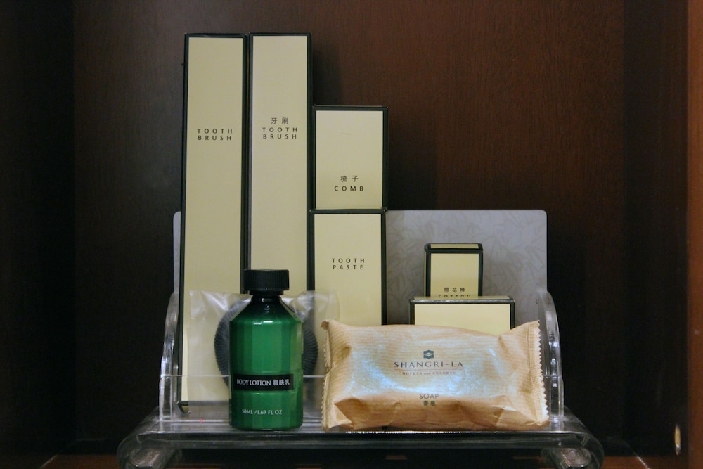 Shangri La Hotel Surabaya Kt 27/65