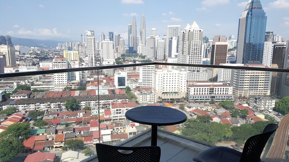 BEST KL CITY VIEW AT REGALIA RESIDENCE 45/50