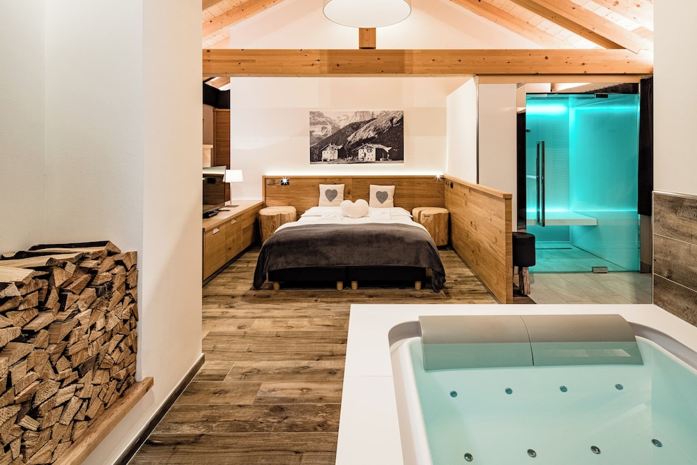 Vidor Resort 25/50