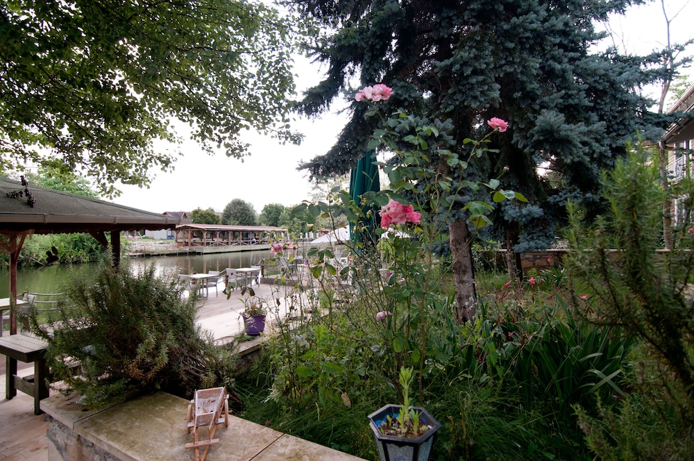 Agva Nehir Evi Otel 57/62