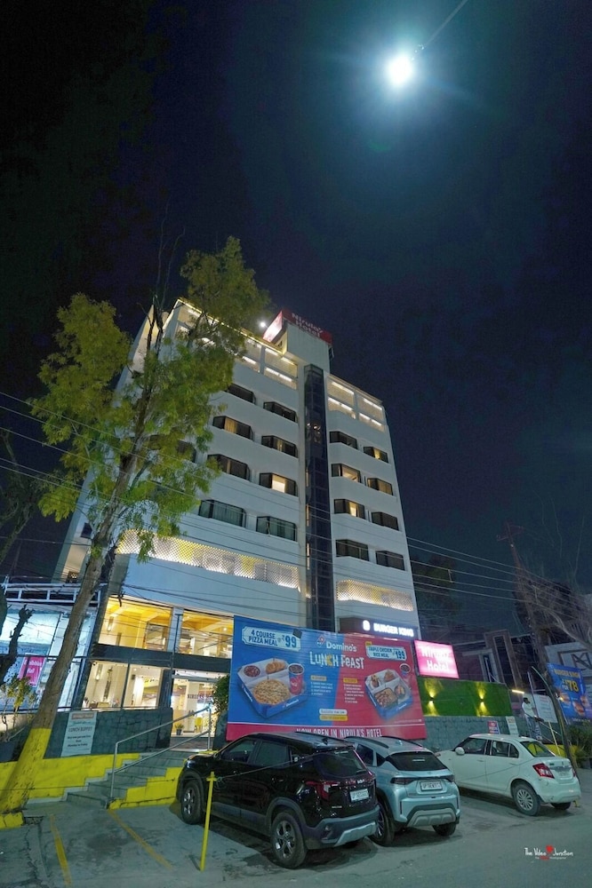 Nirulas Hotel 45/50