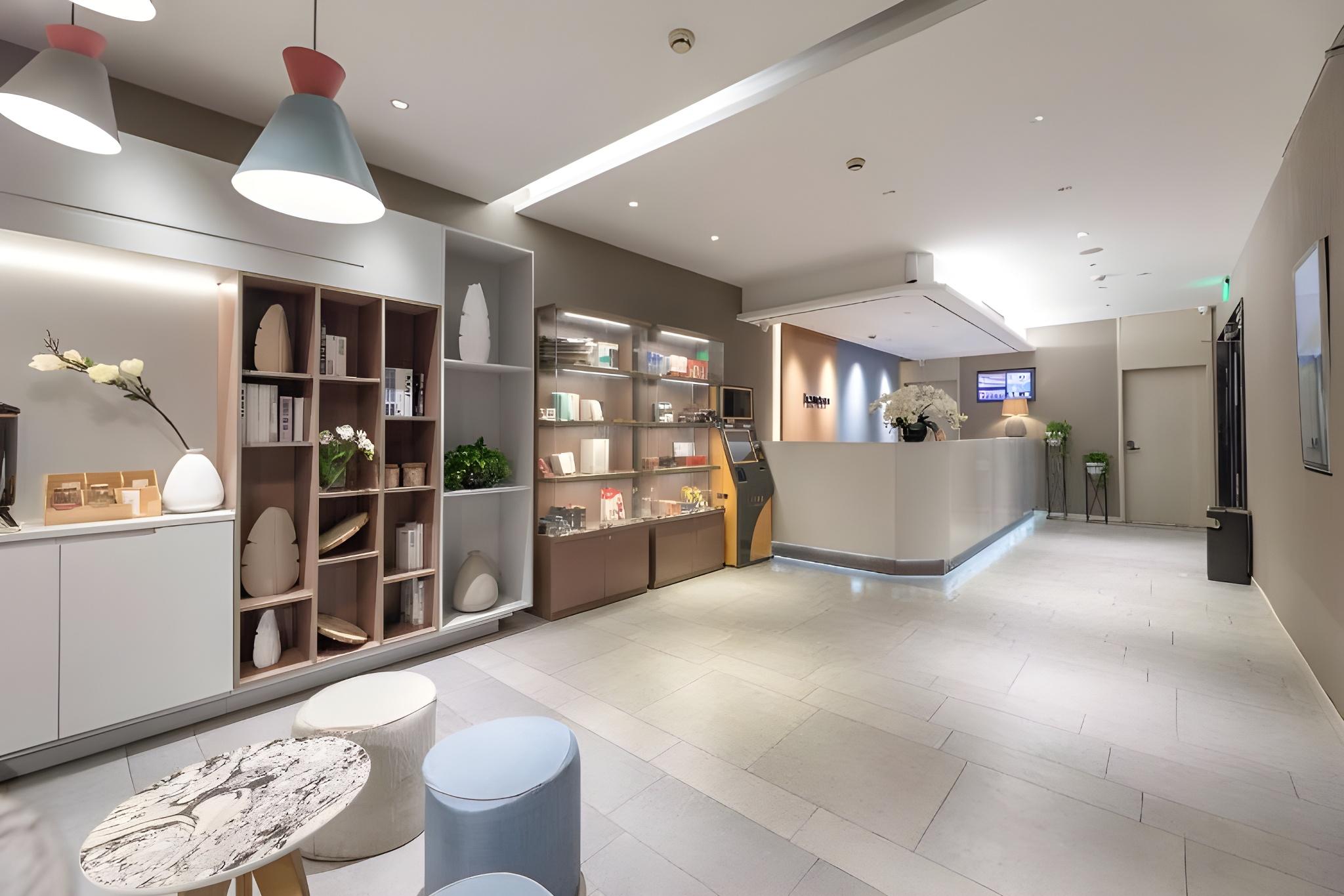 Home Inn Neo (Ningbo Railway Station) 8/31