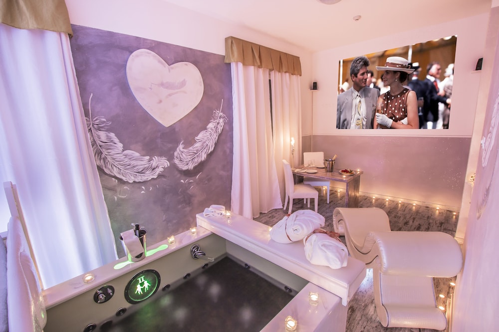 Albergo Butterfly 30/63