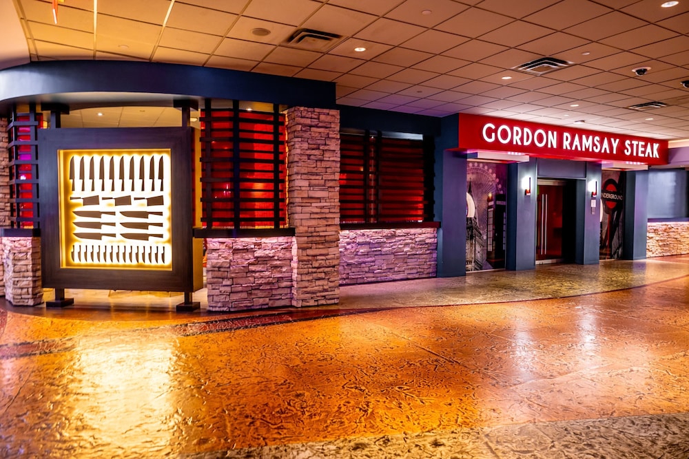 Harrah's Kansas City - A Caesars Rewards Destination 35/81
