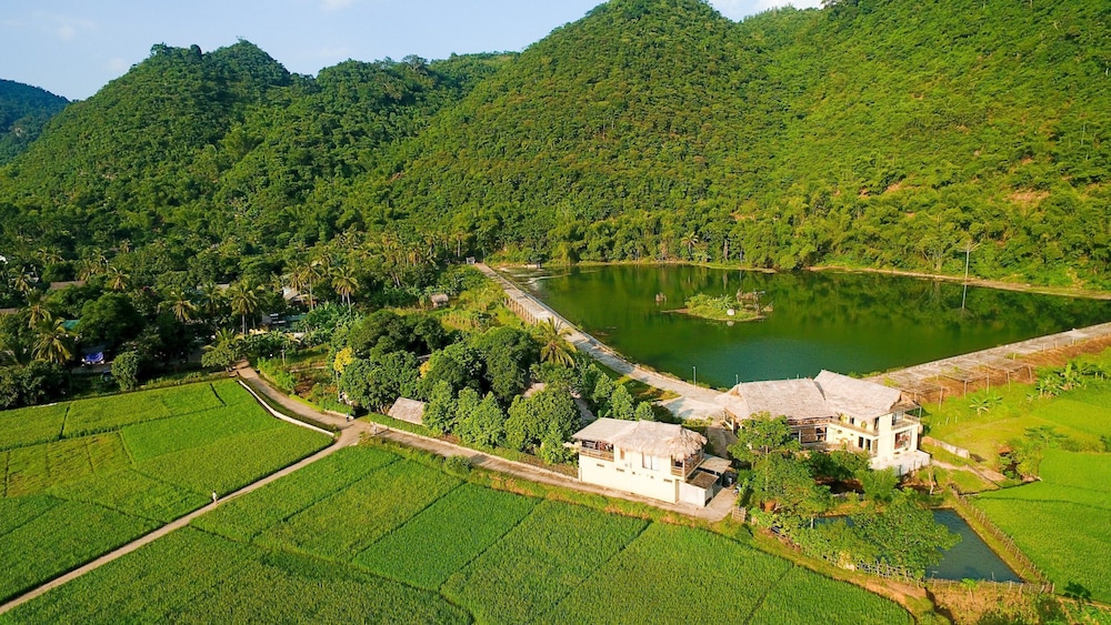 Mai Chau Villas 60/64