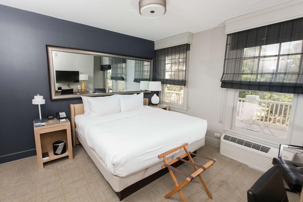 The Partridge Inn Augusta Curio Collection by Hilton 22/76