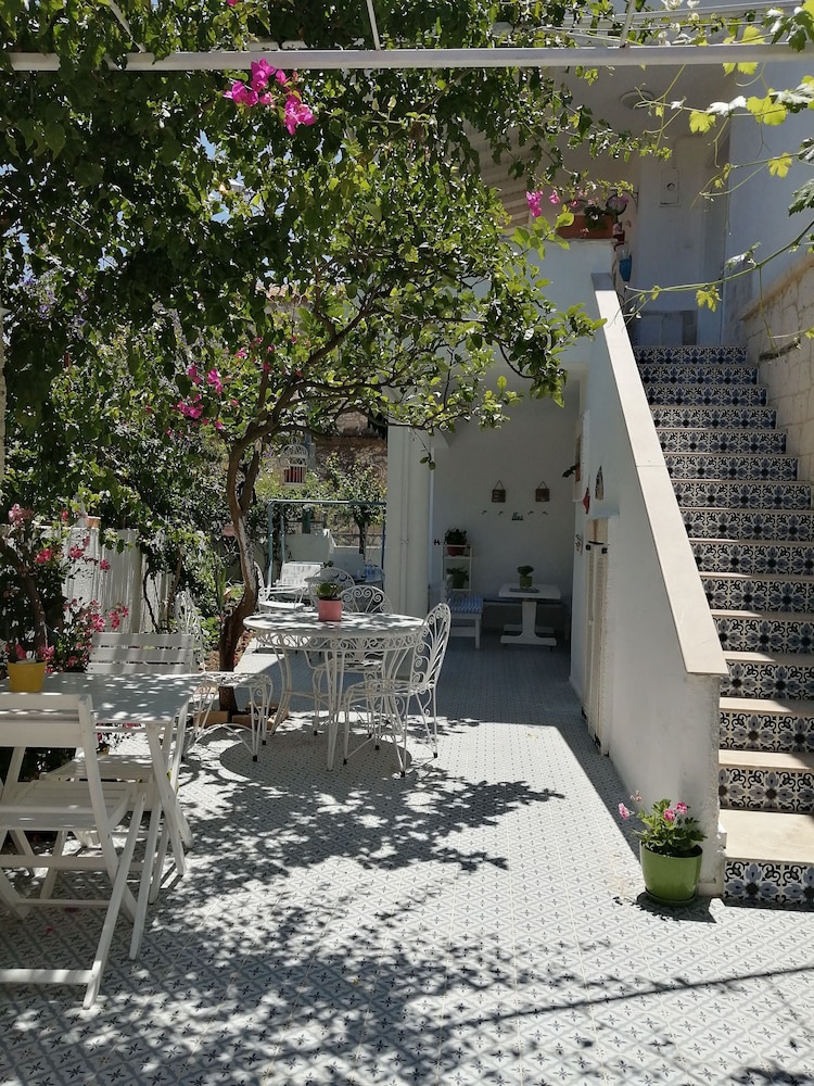 Defne Ev Hotel 35/41