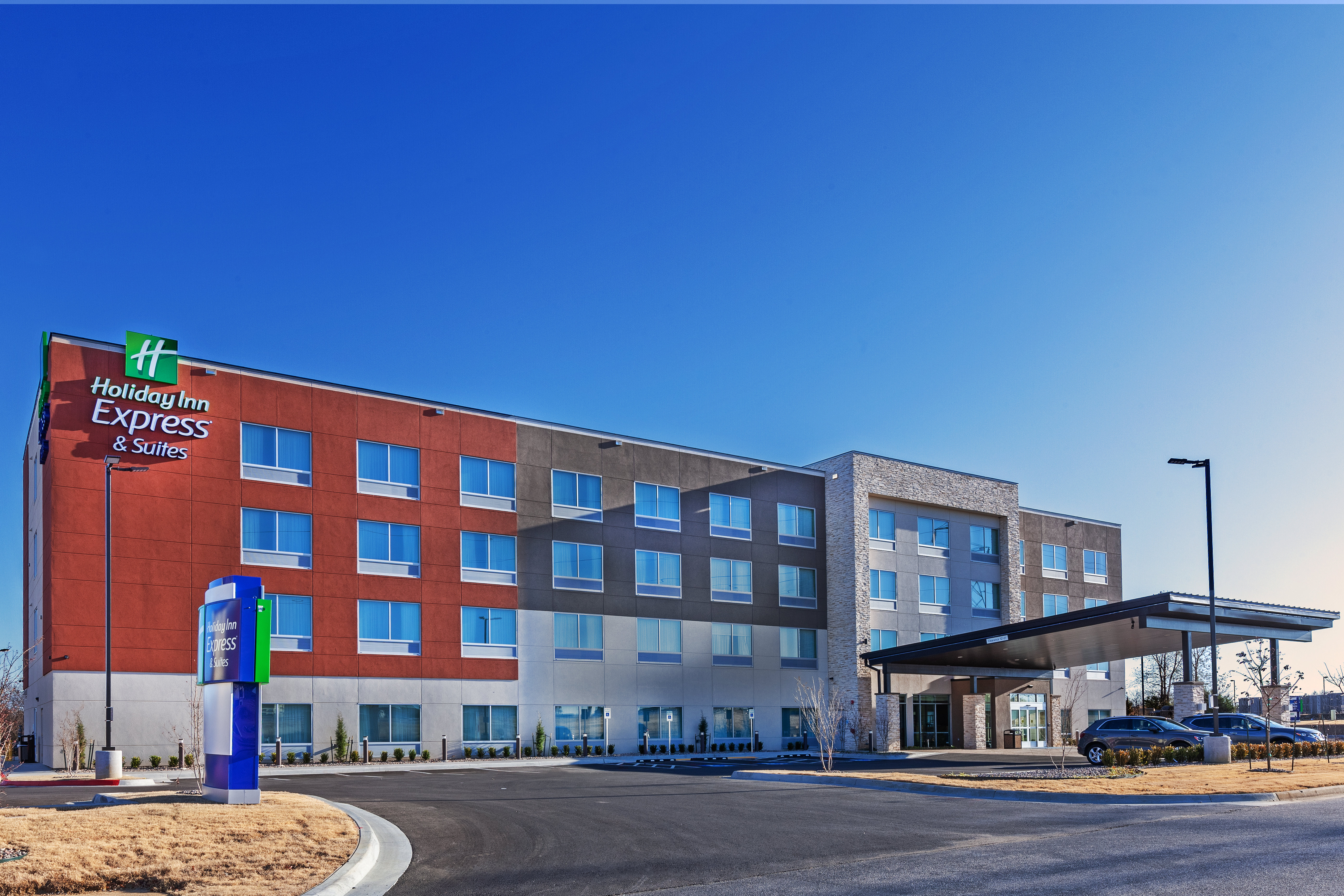Holiday Inn Express and Suites Tulsa Northeast - Owasso 9/66