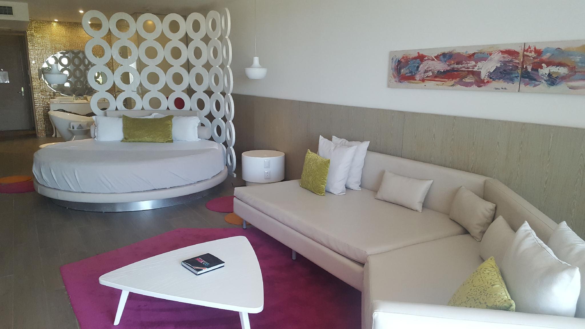 Honeymoon, Suite, Round Bed