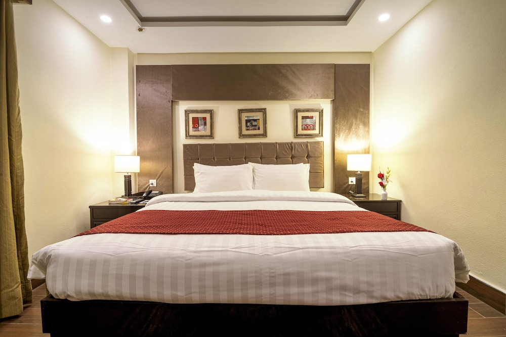 Hotel One Faisalabad 16/50