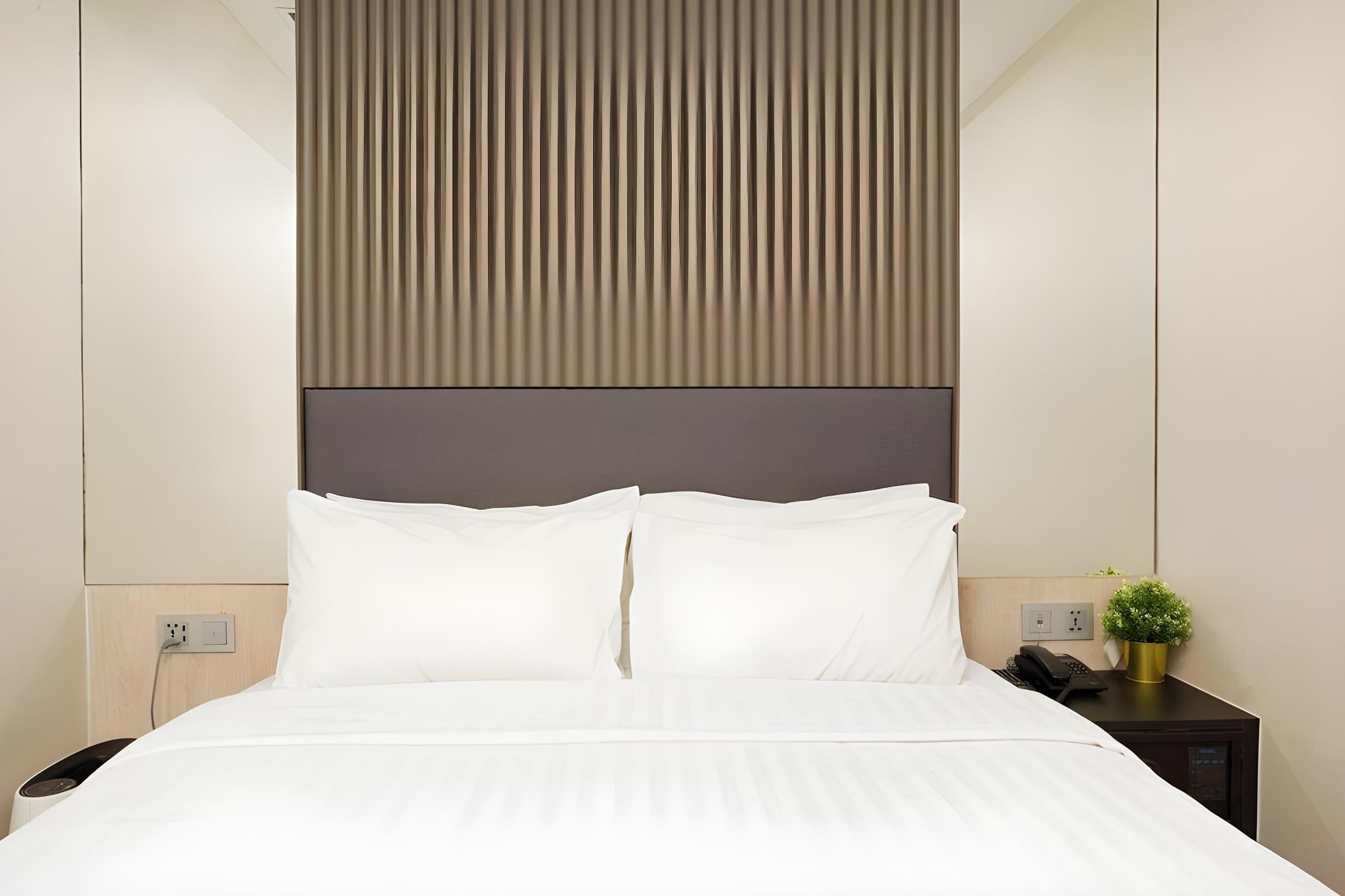 2 Bedrooms, Family, Suite