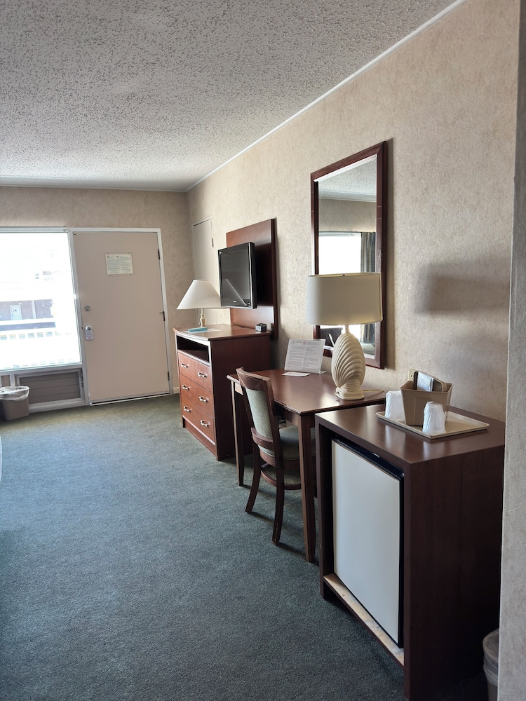 Impala Island Inn 27/34