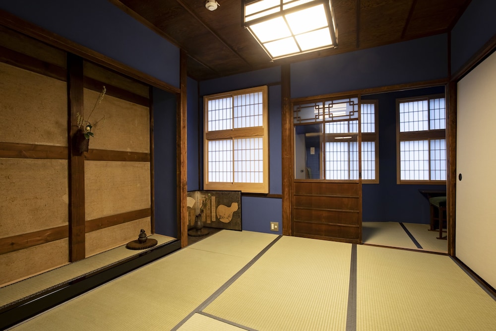 Kanazawa Machiya Kenroku [VR] 13/19