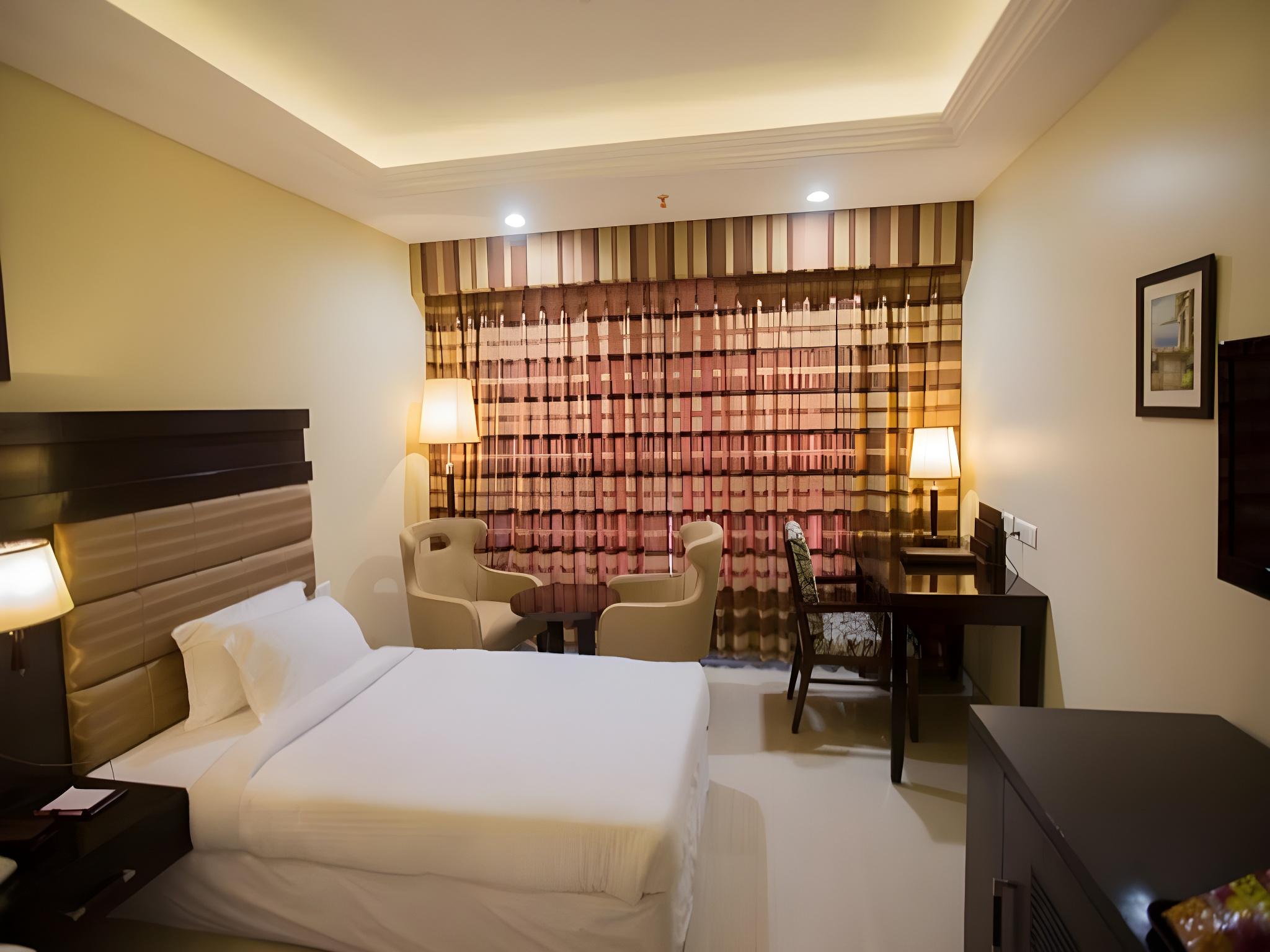 Royal Reve Hotel, Hyderabad
