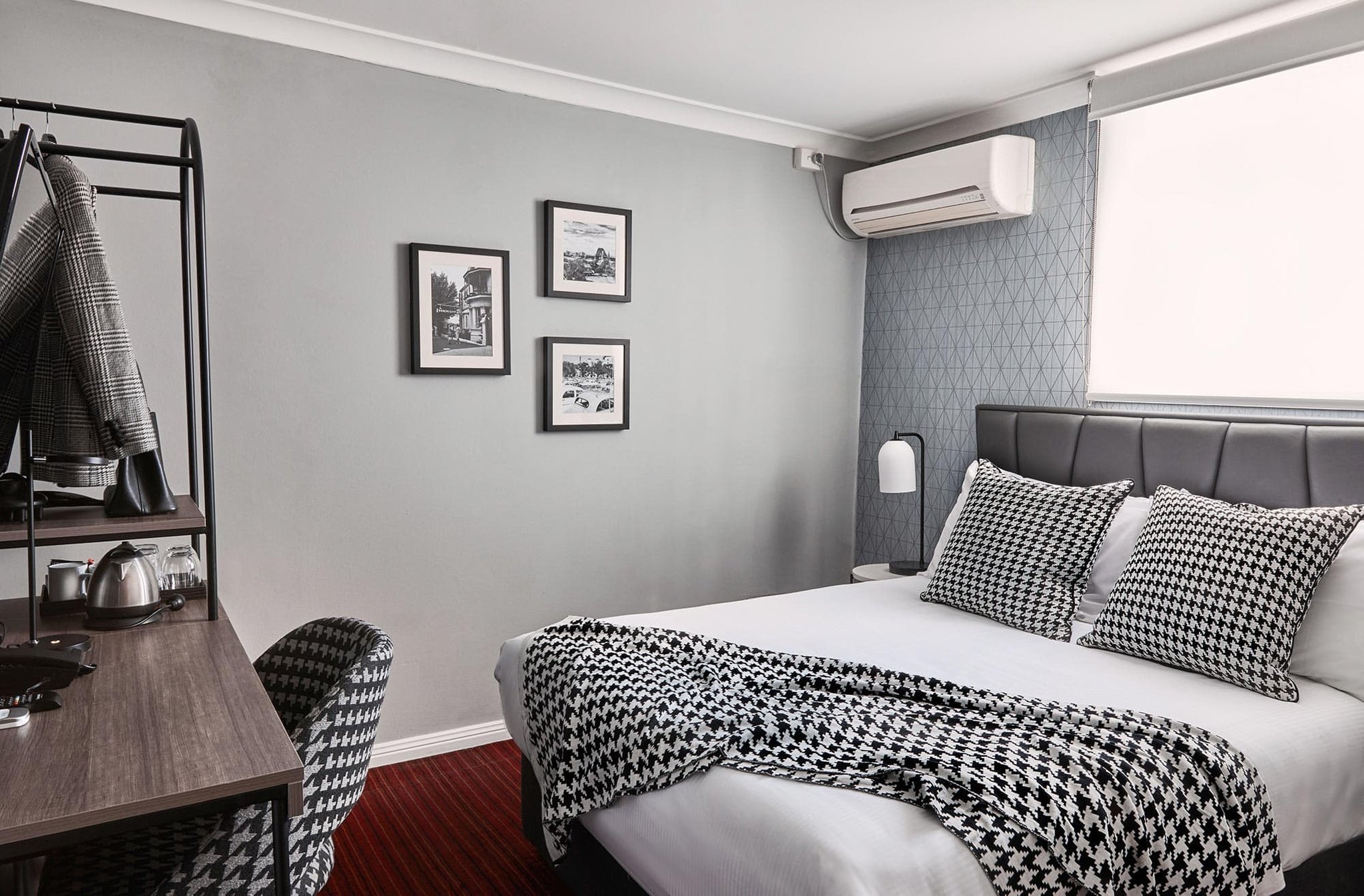 Heritage, Queen Bed