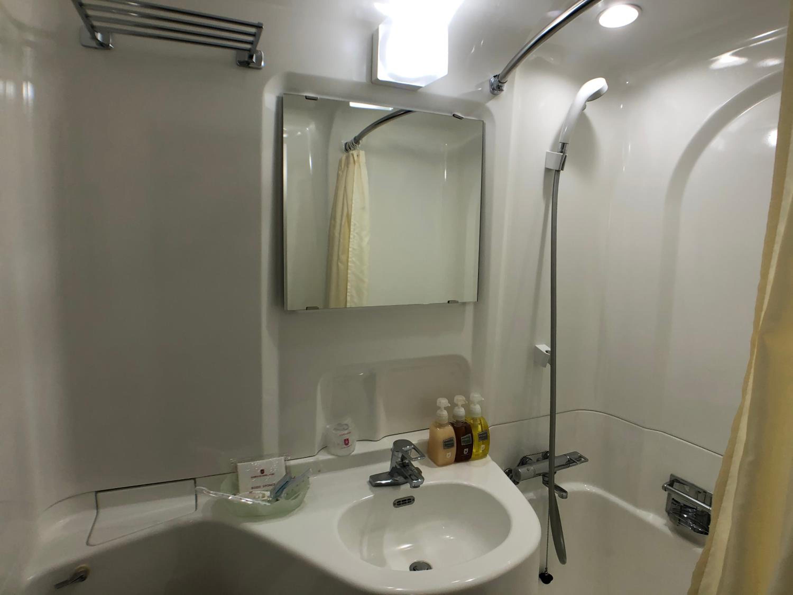 غرفة بسريرين منفصلين، Hotel Crown Hills Kamaishi (Formerly: Hotel Sunroute Kamaishi) 4/4