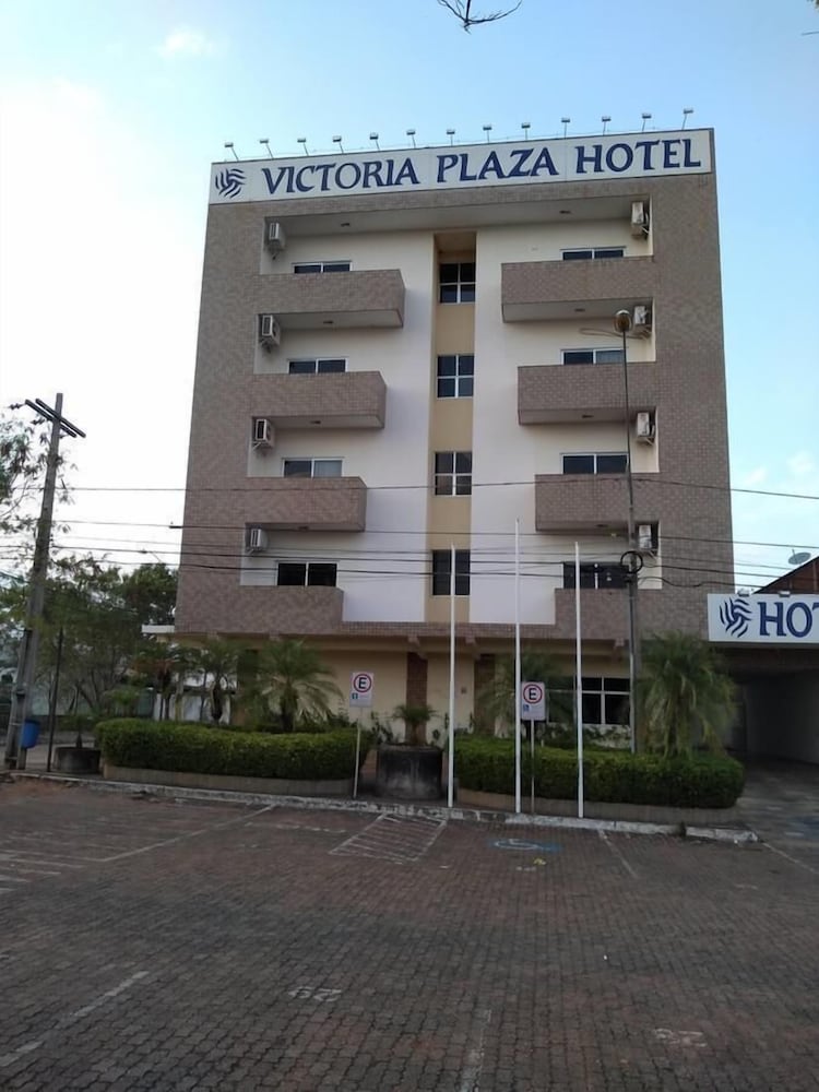Victoria Plaza 2/52