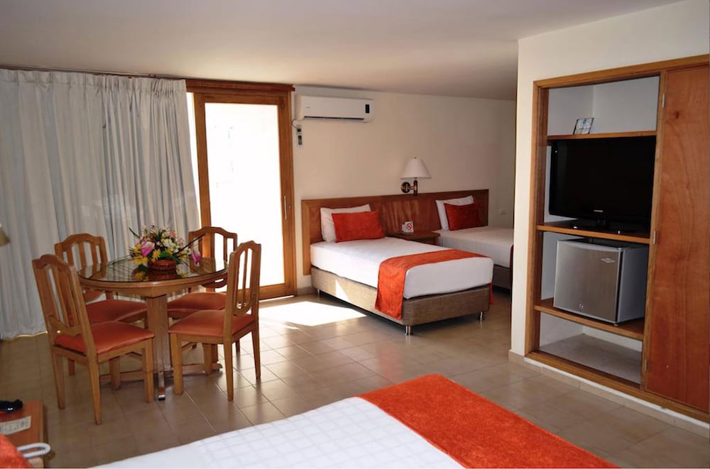 Be La Sierra Hotel 47/73