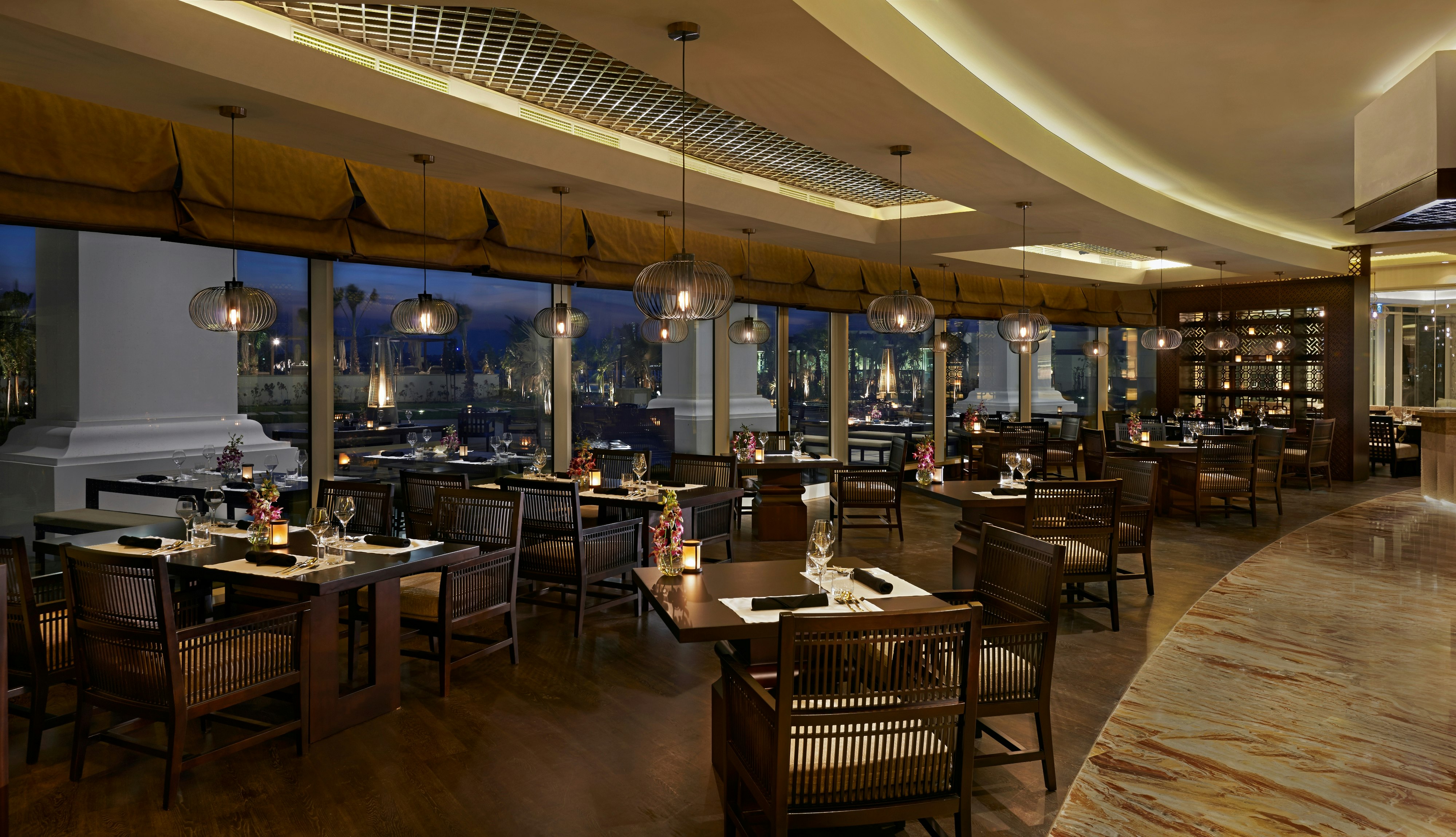 Waldorf Astoria Dubai Palm Jumeirah 57/81
