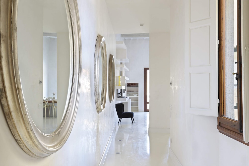 Luxury Apartment in Central Florence 50/50