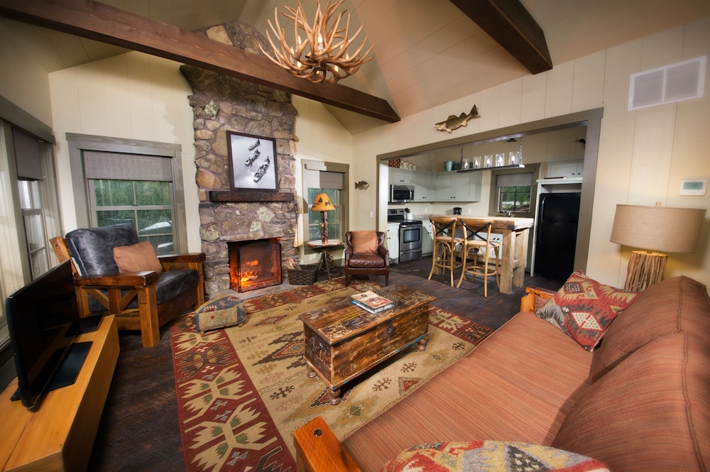 Big Cedar Lodge 44/66