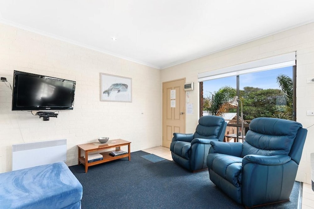 Allambi Holiday Apartments 29/44