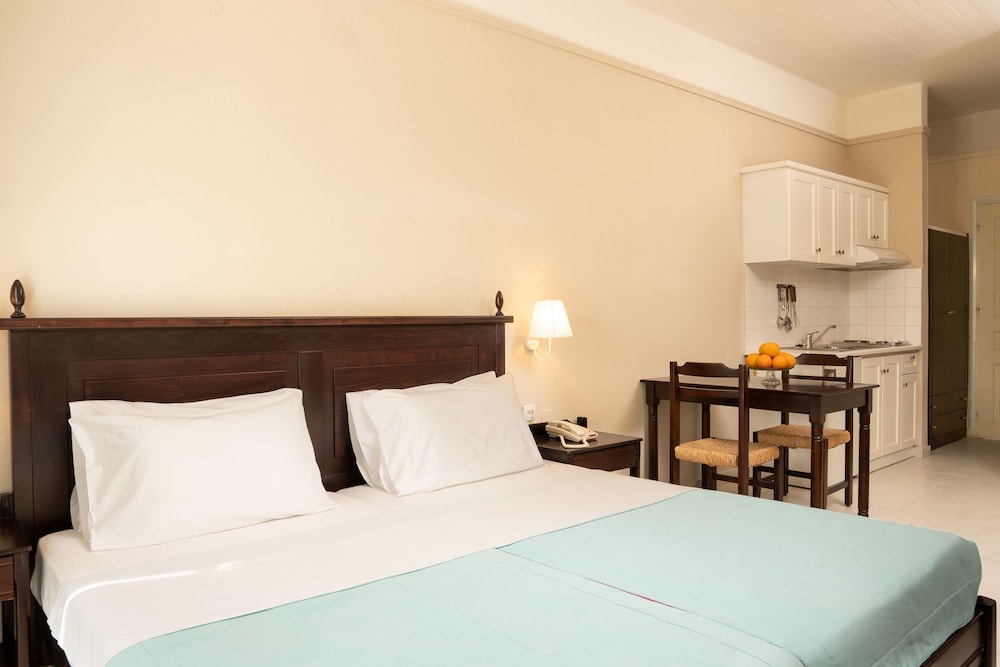 Talos Hotel Apartments 19/50